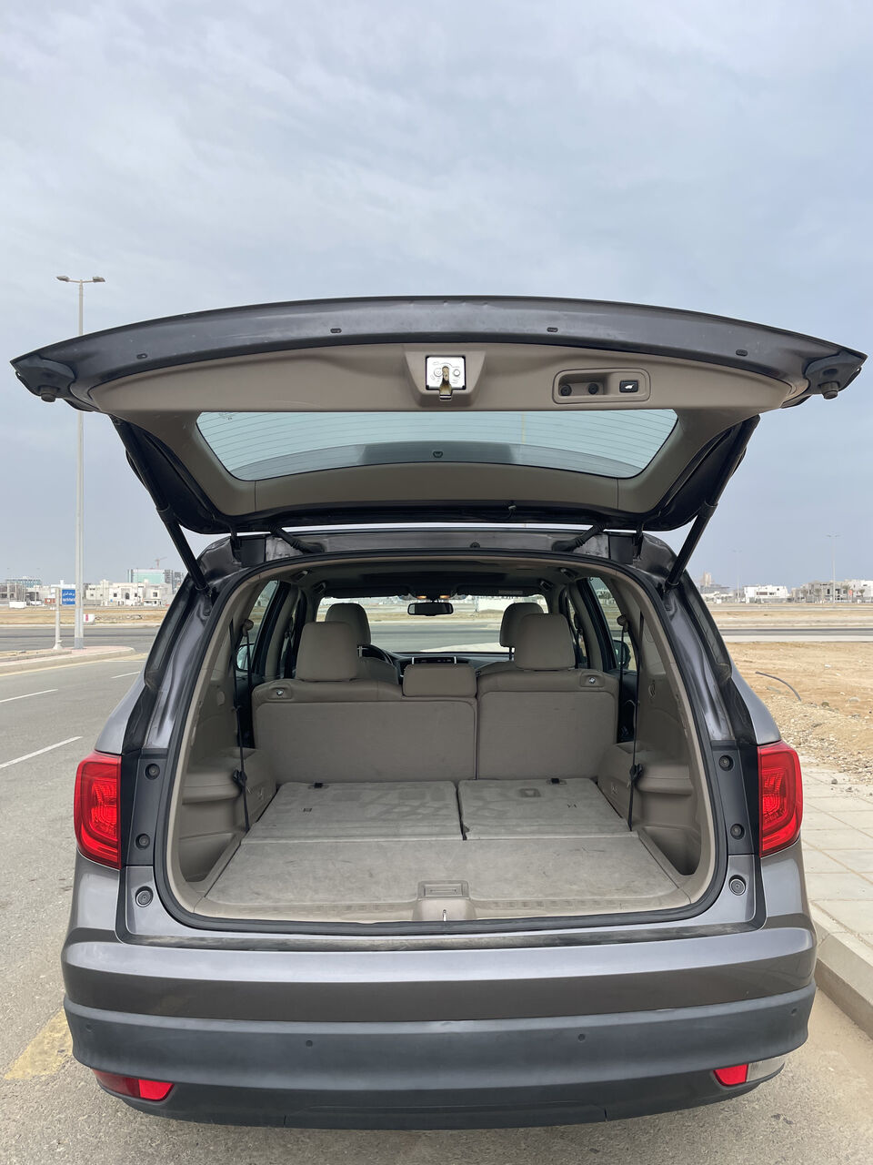 Jeddah, Vehicles, Cars & Trucks , SAR 70,  Honda Pilot Elite AWD,  2017,  Automatic,  225000 KM,