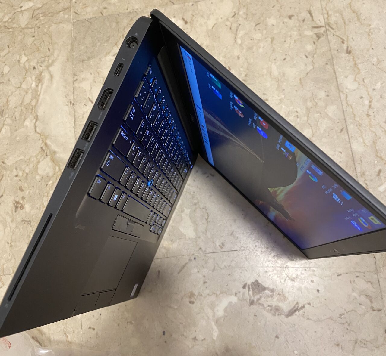 Riyadh, Computers, SAR 750,  Dell Core I7-256GB,8GB,Screen 14&rdquo; Original Charger-Win 11