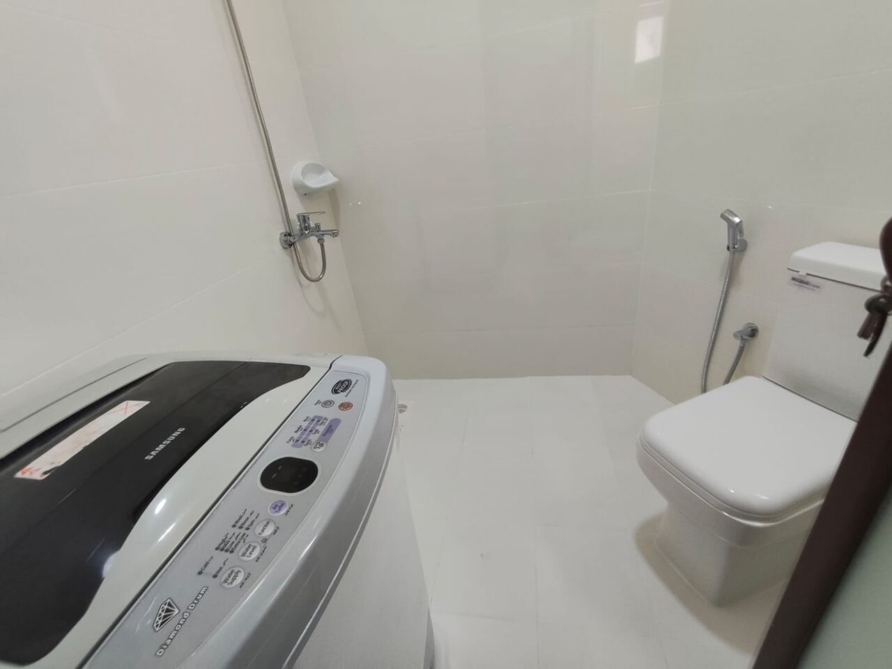 Manama, Apartments, Flats, Houses & Villas, BHD 140/year,  1 BR,  Isatown:- Furnished Studio Flat On Rent With Ewa..