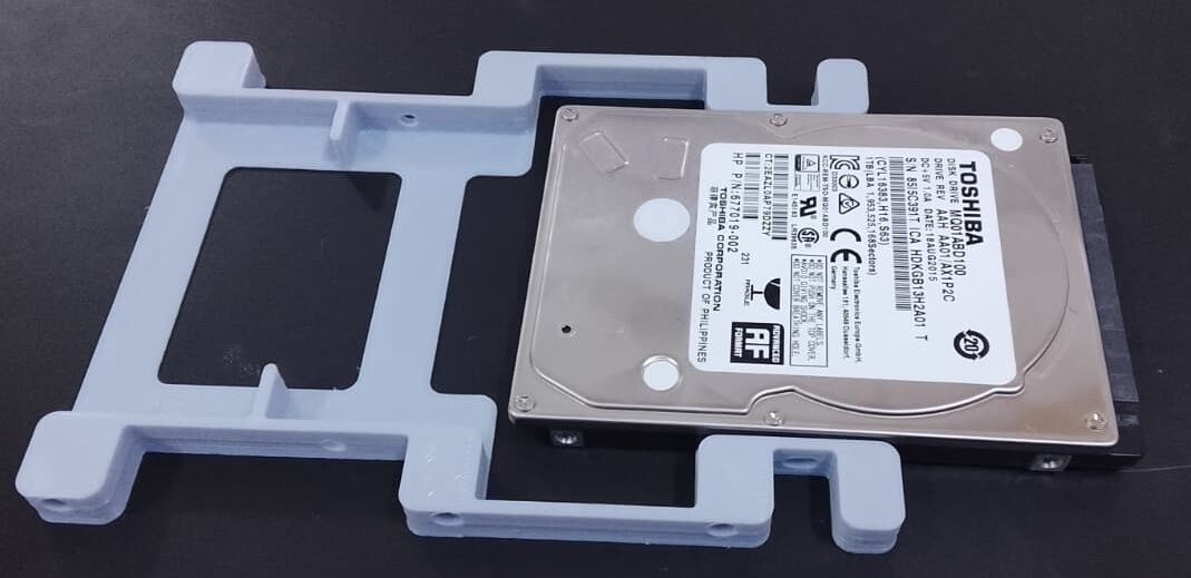 Khobar, Computers, SAR 15,  Mounting Bracket 2.5 To 3.5 HDD Tray Adapter Holder
