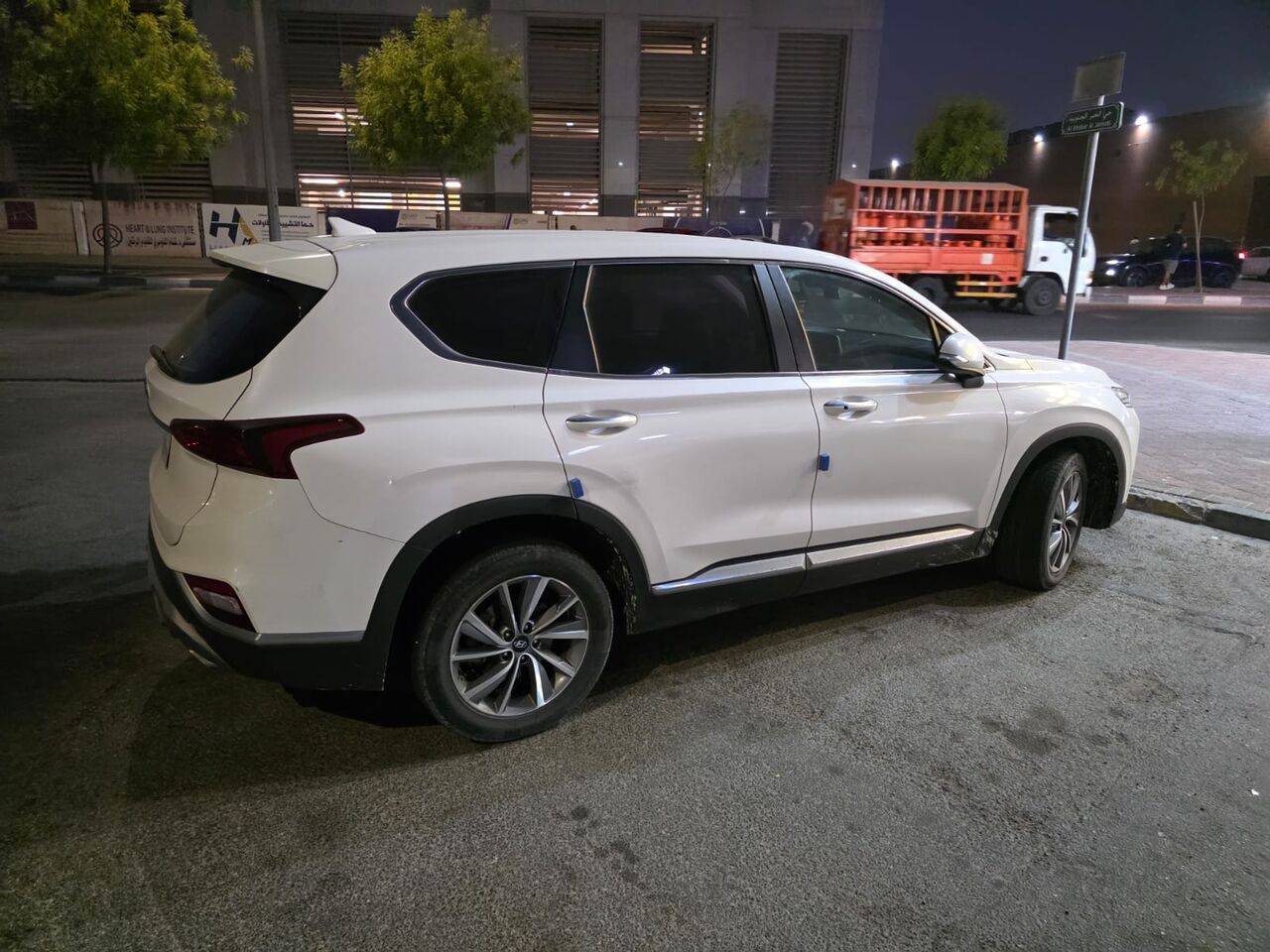 Khobar, Vehicles, Cars & Trucks , SAR 54000,  2020 Hyundai Santa Fe (Diesel),  2020,  Automatic,  300000 KM,  Hyundai Santa Fe  (Diesel)