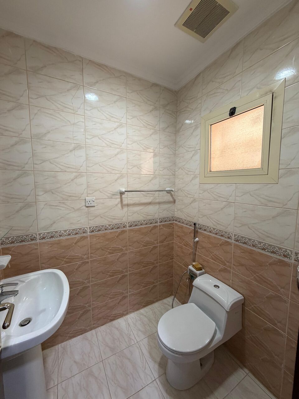 Khobar, Apartments, Flats, Houses & Villas, SAR 34500/year,  3 BR,  Family Apartment For Rent 213/501