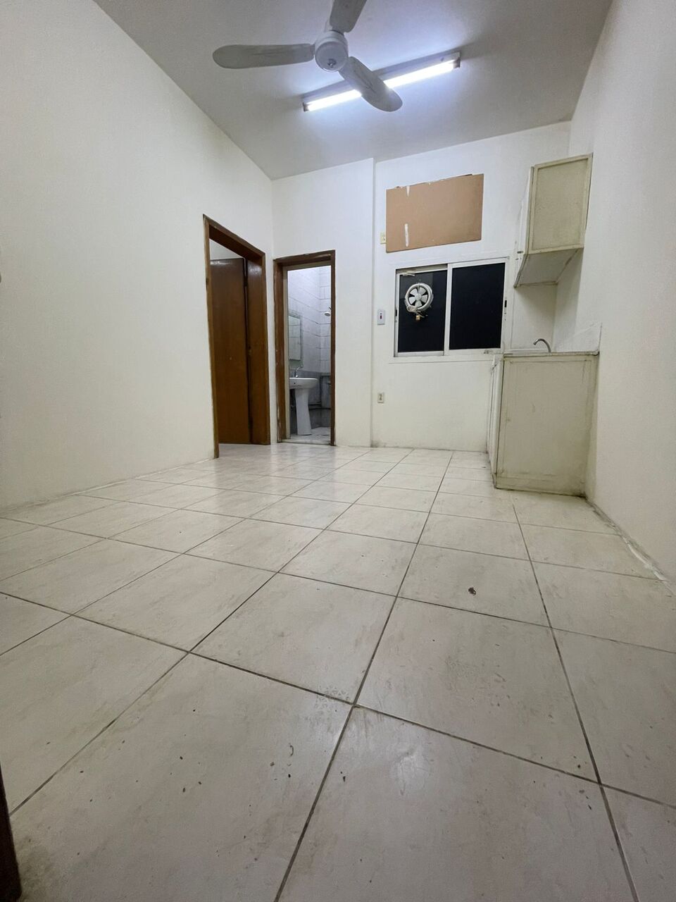 Khobar, Apartments, Flats, Houses & Villas, SAR 12500/year,  1 BR,  Family Apartment For Rent 255/5
