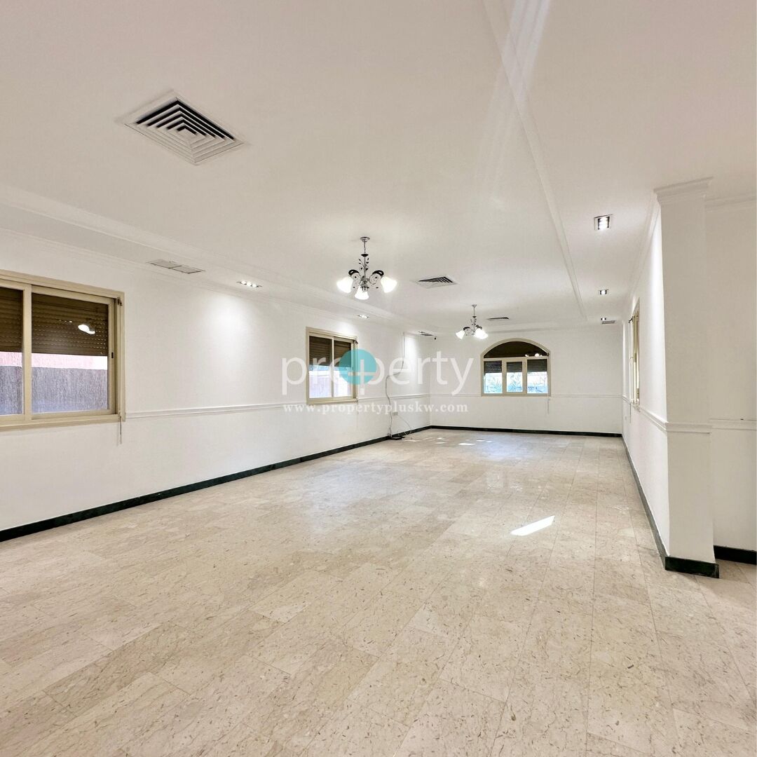 Kuwait City, Apartments, Flats, Houses & Villas, KWD 1150/month,  4 BR,  4 Bedroom Floor With Private Entrance For Rent In Jabriya