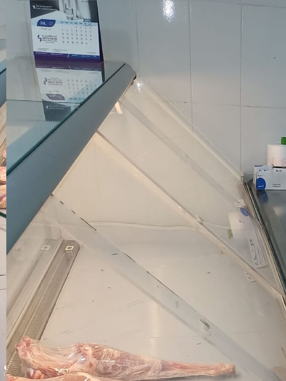 Manama, Appliances, BHD 500,  For Sale Display Fresh  Meat Chiller