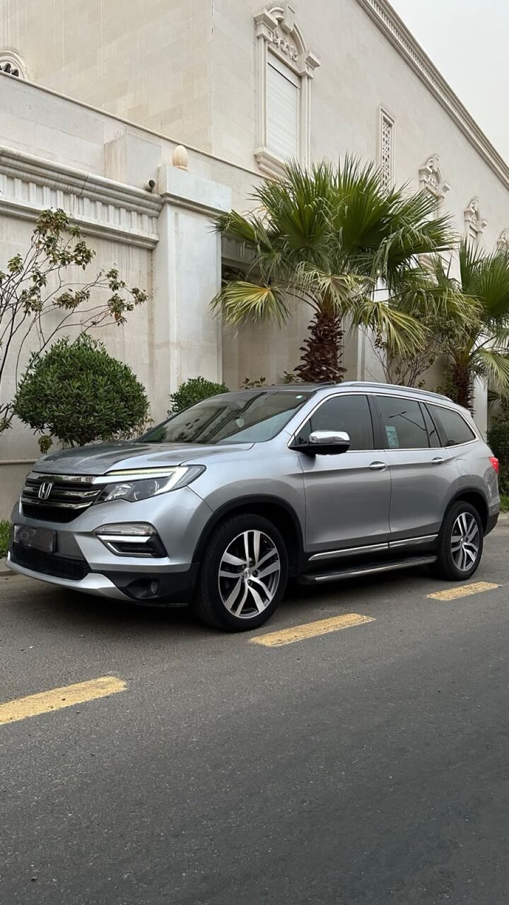 Khobar, Vehicles, Cars & Trucks , SAR 65000,  Honda Pilot Touring,  2016,  Automatic,  246000 KM,  Honda Pilot  Touring