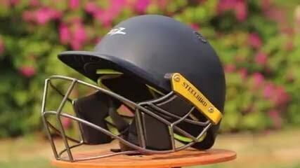Punjab, Sporting Goods, Steelbird Cricket Helmet &mdash; Where Safety Meets Serious Style