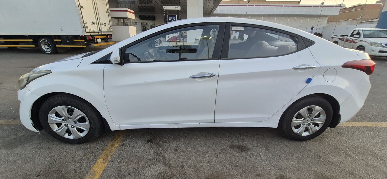 Buraidah, Vehicles, Cars & Trucks , SAR 27000,  Hyundai Elantra GL 1.6 Gasoline,  2015,  Automatic,  241000 KM,