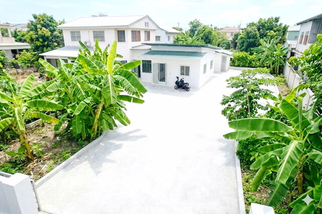 Bangkok, Villas, THB 14998,  100 Sq. Feet,  Parking For 10 Cars You Can See The Electric Train. MRT Nonthaburi Government Center 380