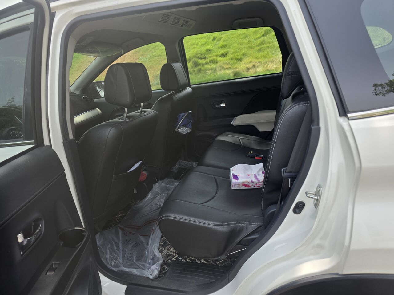 Dammam, Vehicles, Cars & Trucks , SAR 62000,  Toyota Rush Model 2023, 7 Seater Full Automation Same As New,  2023,  Automatic,  100525 KM,  Toyota Rush For Sale Or Exchange With Corolla, Yaris, Accent, Sonata Model Up Than 2017,