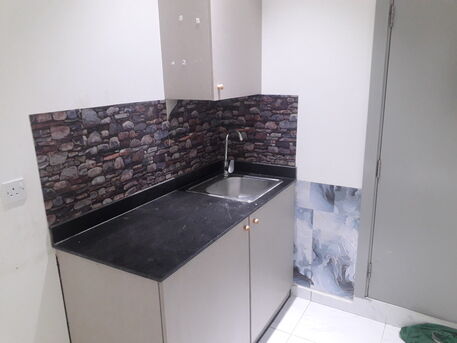 Manama, Apartments, Flats, Houses & Villas, BHD 130/month,  Studio,  70 Sq. Meter,  Studio Semi Furnished Flat With Ewa Available In Ummalhassam Call Aleena