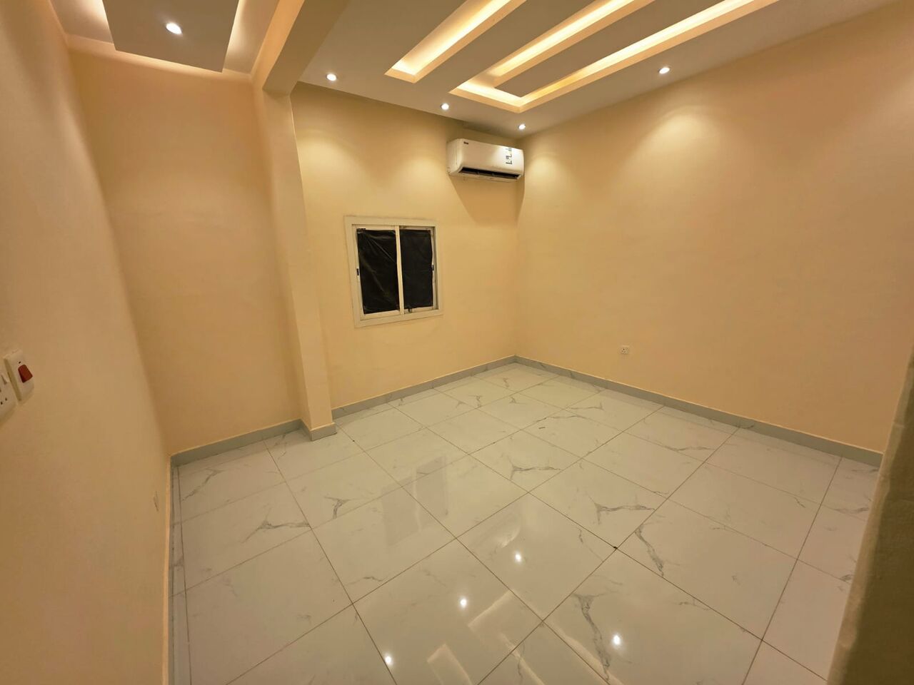 Al Malaz, Apartments, Flats, Houses & Villas, SAR 27000/year,  1 BR,  Apartment In Al Malaz (Officers) District, In A Very Prime Location