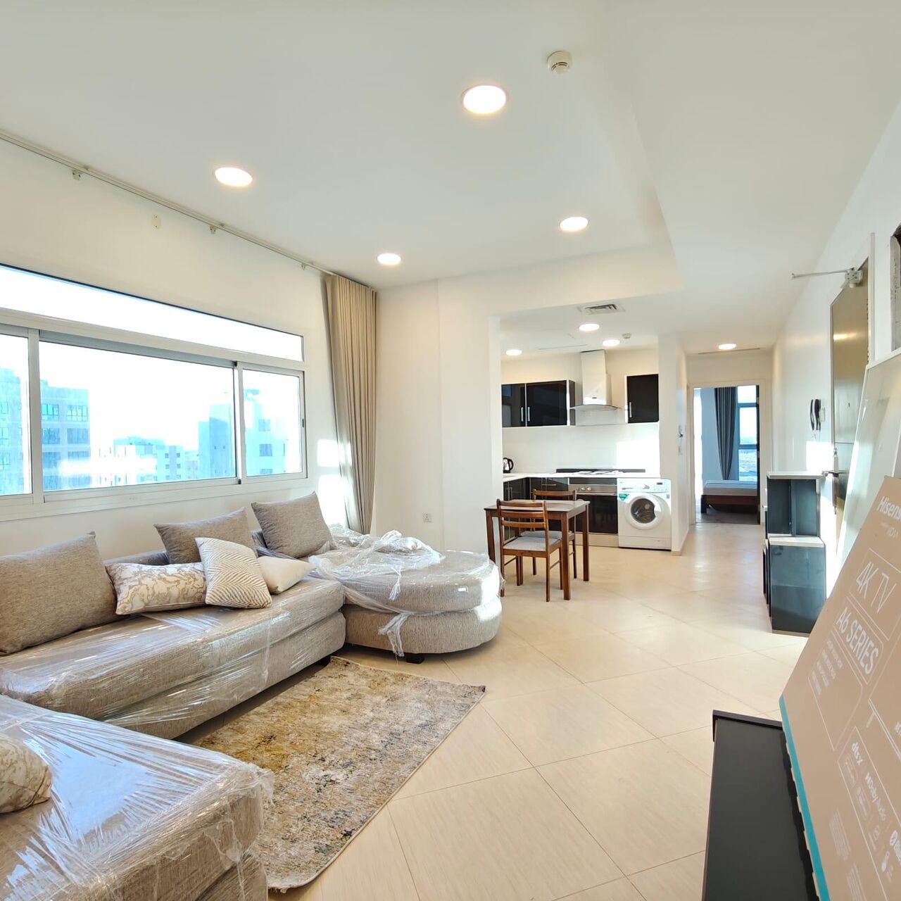Janabiya, Apartments, Flats, Houses & Villas, BHD 250/month,  Furnished,  2 BR,  Apartment For Rent In Janabiyah
