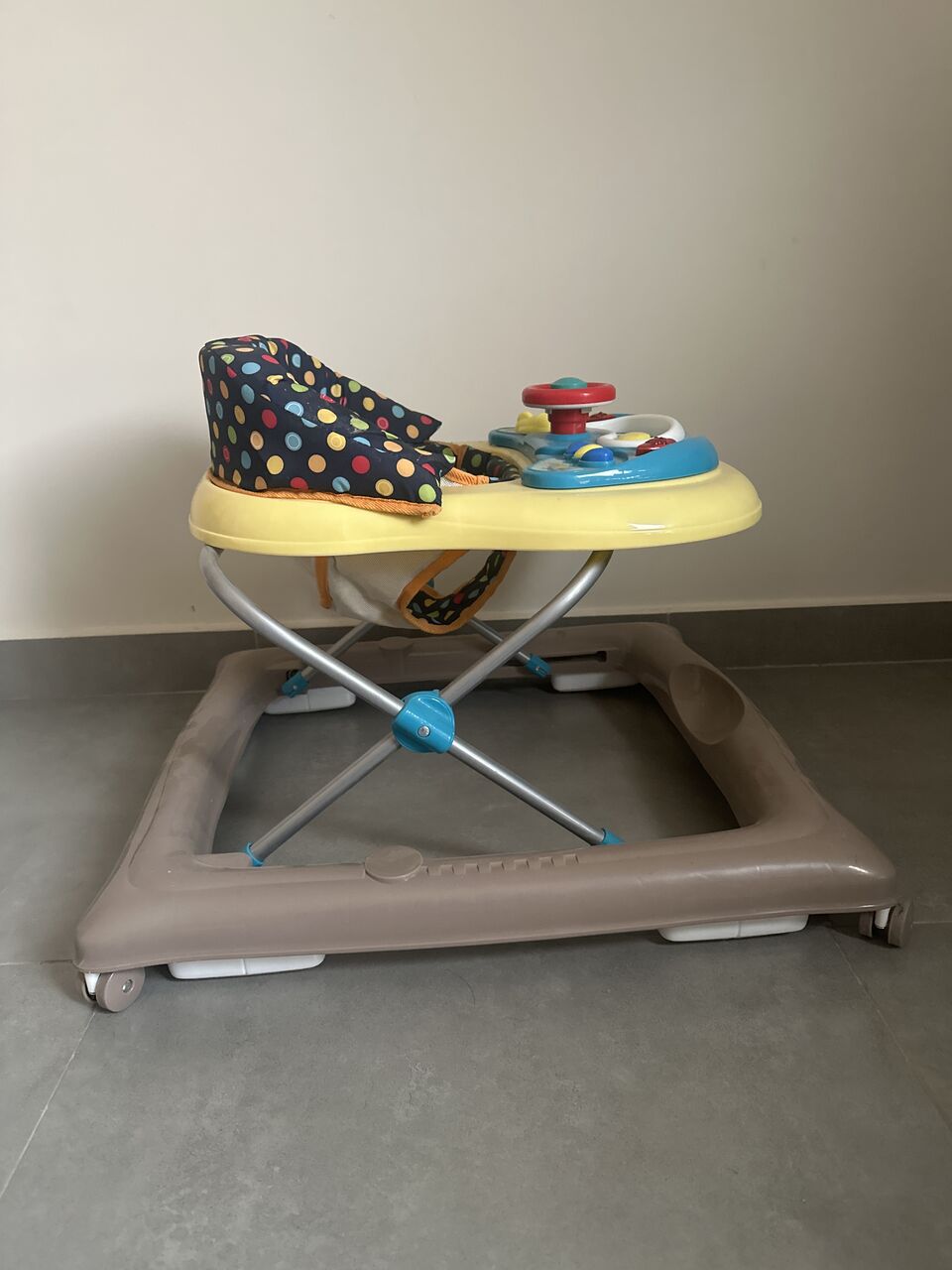 Riyadh, Baby & Kid Stuff, SAR 50,  Baby Walker