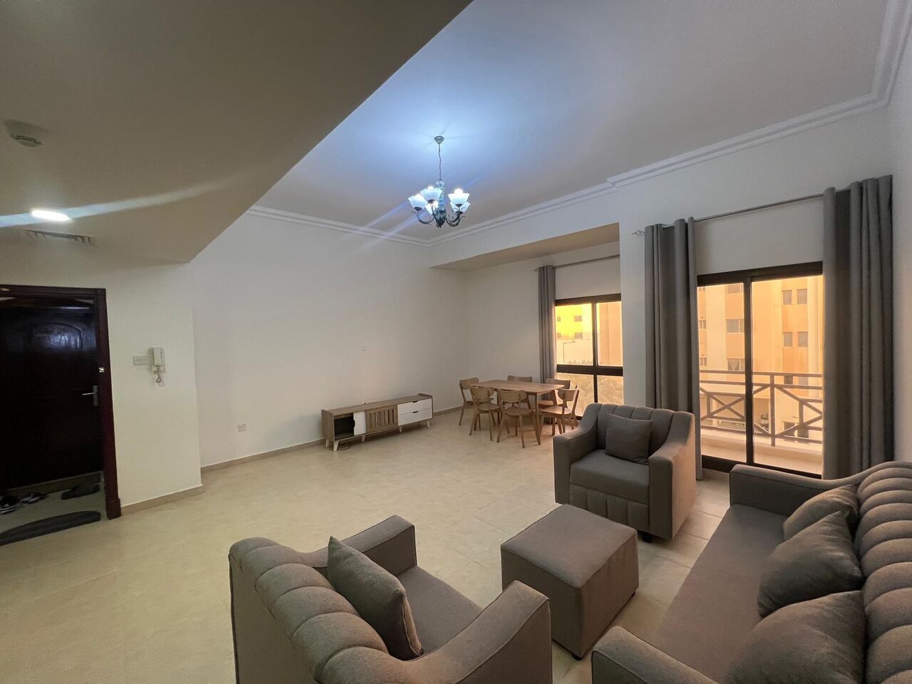Burhama, Apartments, Flats, Houses & Villas, BHD 350/month,  Furnished,  2 BR,  Apartment For Rent In Burhama