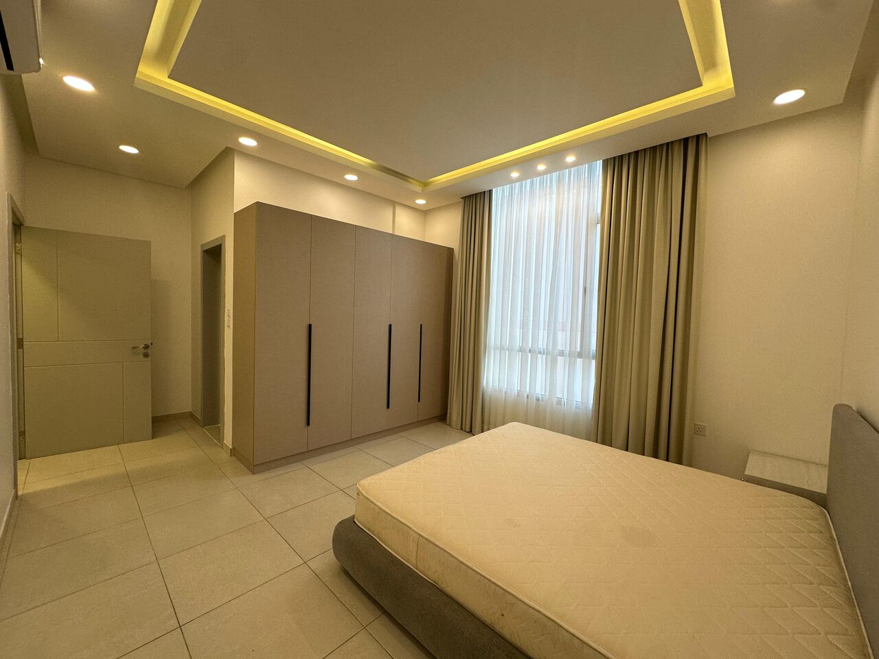 Saar, Apartments, Flats, Houses & Villas, BHD 395/month,  Furnished,  2 BR,  Apartment For Rent In Saar