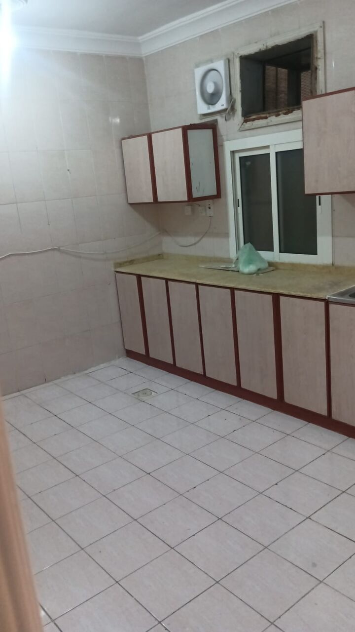 Al Aziziyah, Apartments, Flats, Houses & Villas, SAR 25000/year,  3 BR,  3bhk Kitchen 2 Washroom Location Aziza Near Mustafa Walida Aziza Near Indians School
