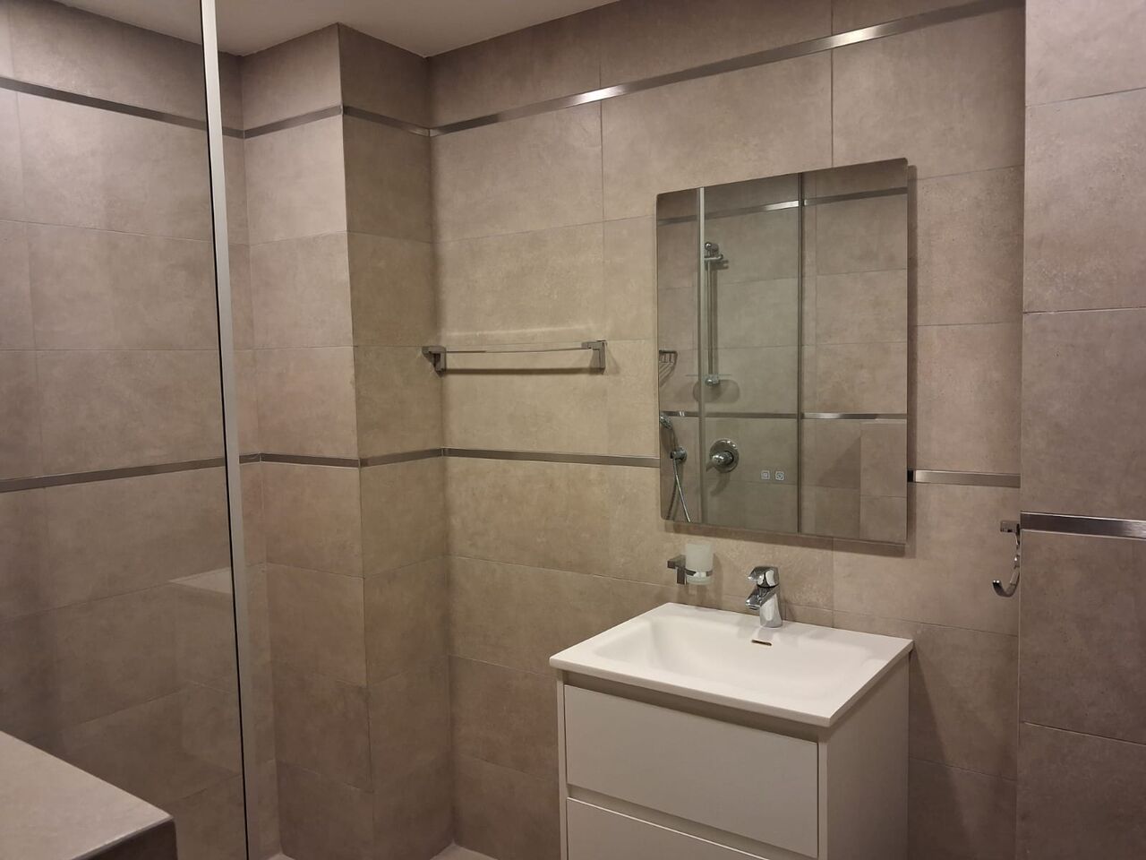 Abdoun, Apartments, Flats, Houses & Villas, JOD 20/year,  Furnished,  2 BR,  125 Sq. Meter,  Furnished Apartment For Rent In Abdoun
