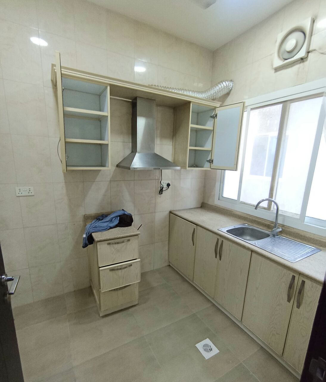 Hidd, Apartments, Flats, Houses & Villas, BHD 265/month,  3 BR,  3BHK Semi Furnished Flat For Rent In Hidd BD265 With Ewa Limit 35 Contact: 33676166