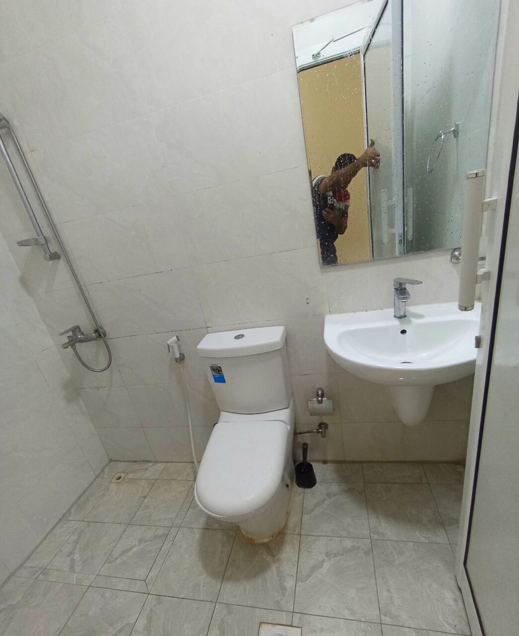 Hidd, Apartments, Flats, Houses & Villas, BHD 265/month,  3 BR,  3BHK Semi Furnished Flat For Rent In Hidd BD265 With Ewa Limit 35 Contact: 33676166