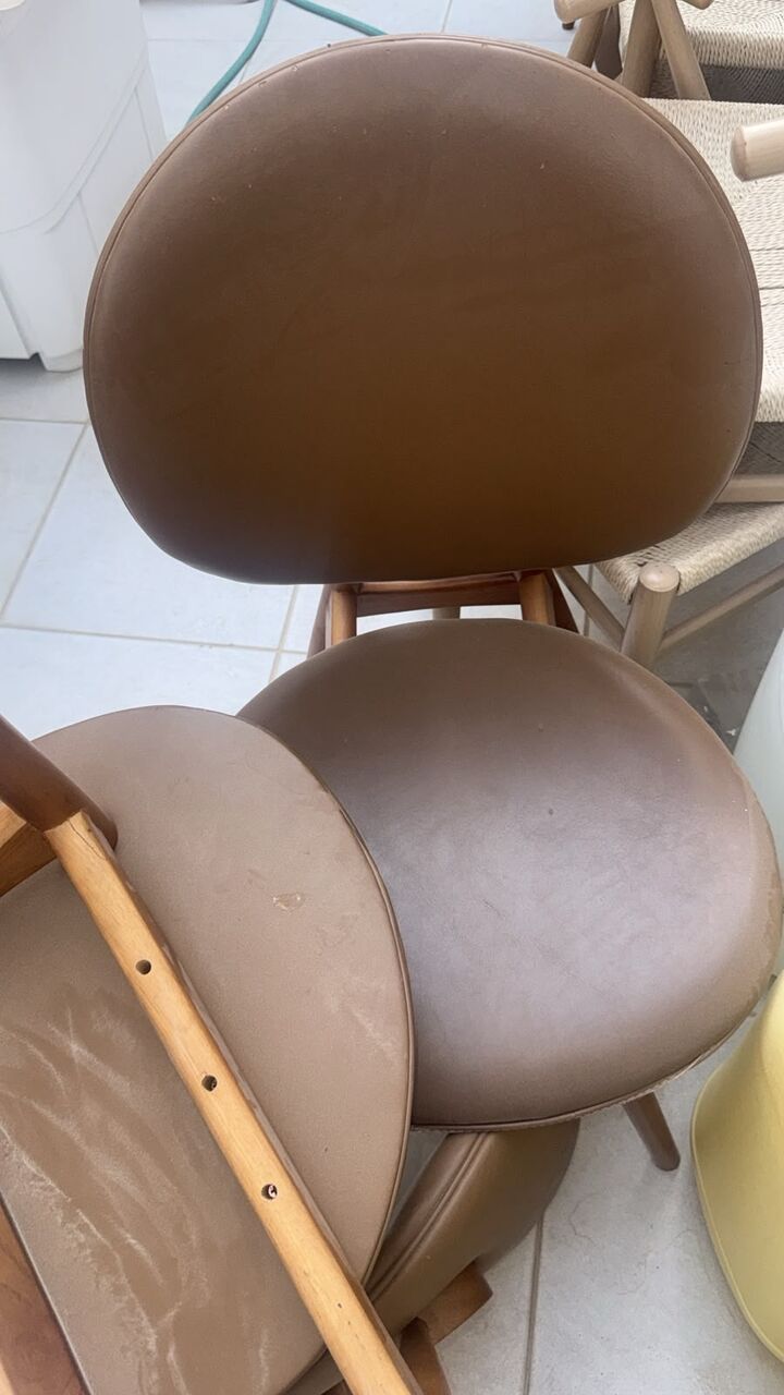 Dammam, Furniture, SAR 40,  USED RESTAURANT & COFFEE SHOP FURNITURE FOR SALE