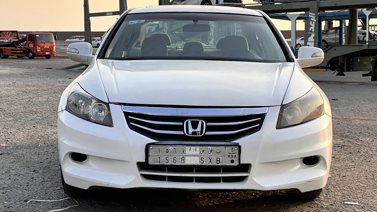Jeddah, Vehicles, Cars & Trucks , SAR 20000,  Honda Accord,  2011,  Automatic,  398000 KM,    Clean And Ready