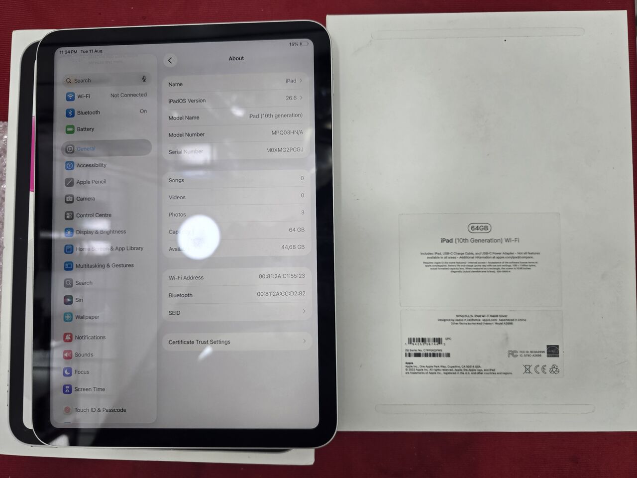Awali, Mobile Phones, BHD 120,  120bd Used Ipad 10 64gb Wifi