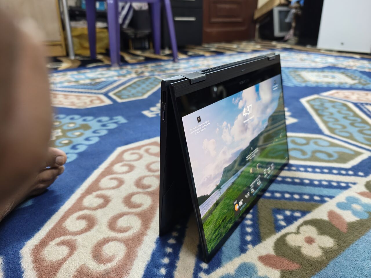 Hara, Computers, SAR 3500,  Asus Zenbook Flip 13 For Sale In Excellent Condition 1tb 16gb Ram Oled Screen With Box