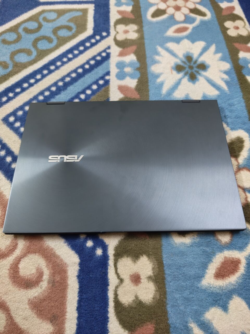 Hara, Computers, SAR 3500,  Asus Zenbook Flip 13 For Sale In Excellent Condition 1tb 16gb Ram Oled Screen With Box