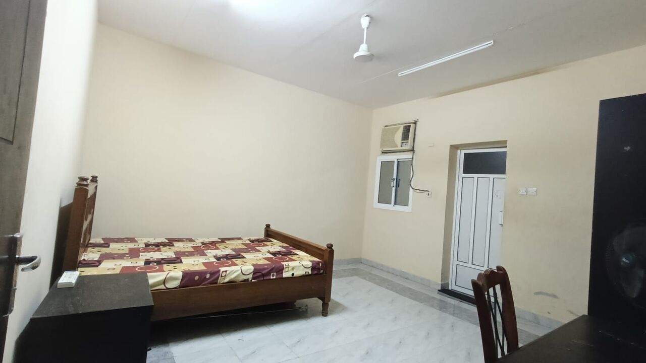 Zinj, Bedspace For Rent, BHD 100/month,  Room Available For Rent - Ladies Only