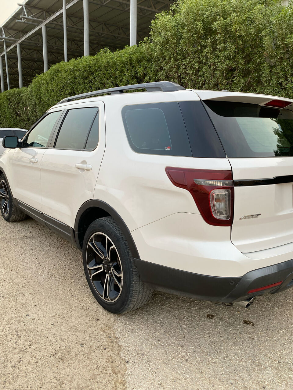 Riyadh, Vehicles, Cars & Trucks , SAR 31000,  Ford Explorer Sport,  2015,  Automatic,  136000 KM,