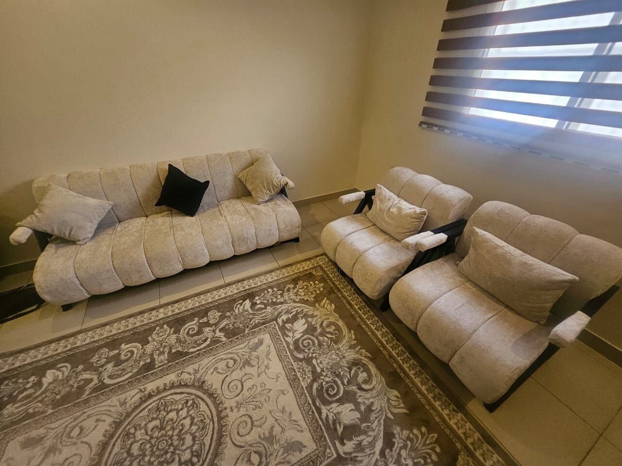 Riyadh, Furniture, SAR 1100,  7 Seater Sofa Set