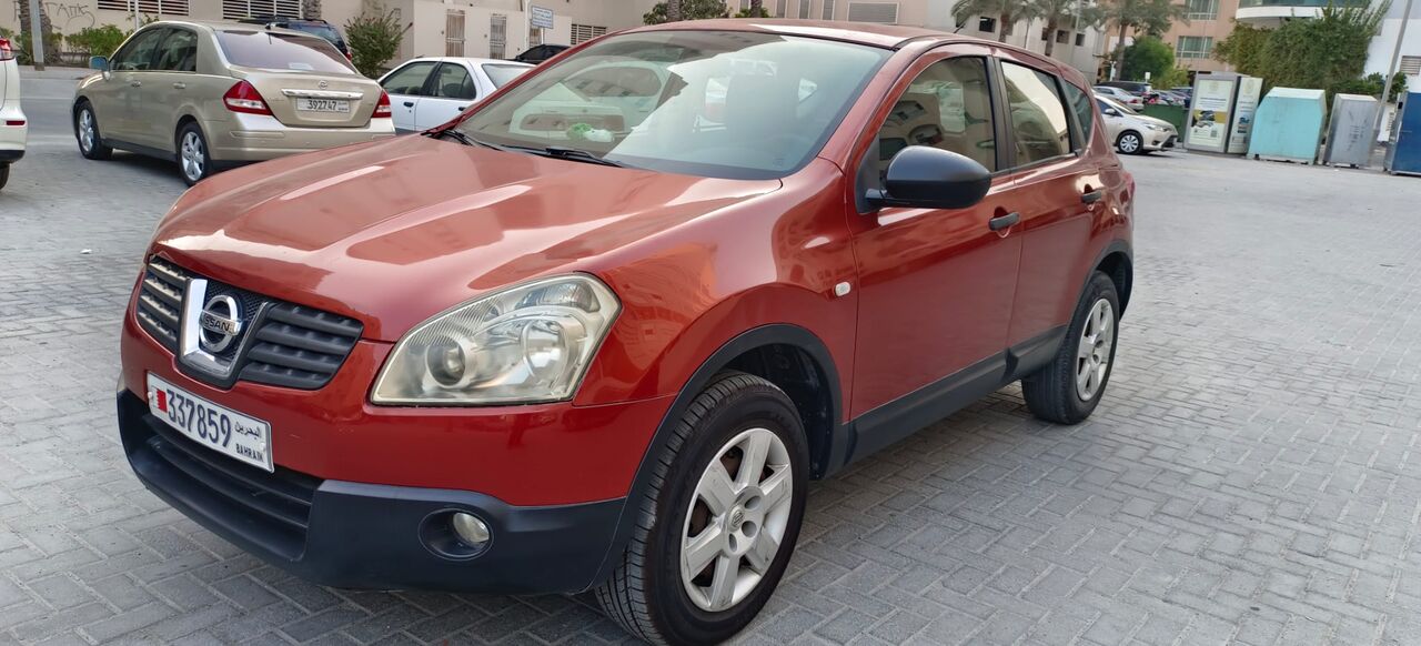 Manama, Vehicles, Cars & Trucks , BHD 900,  Nissan Qashqai,  2008,  Automatic,  191500 KM,  Excellent Running Condition, Neat And Clean Car, Expat Family Used, Urgent Sale !