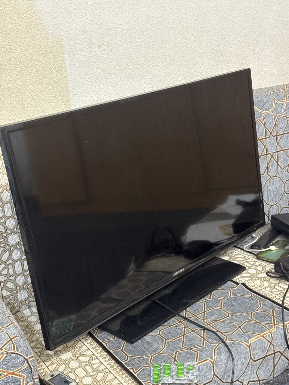 Riyadh, Electronics, SAR 650,  Selling Samsung LED Television