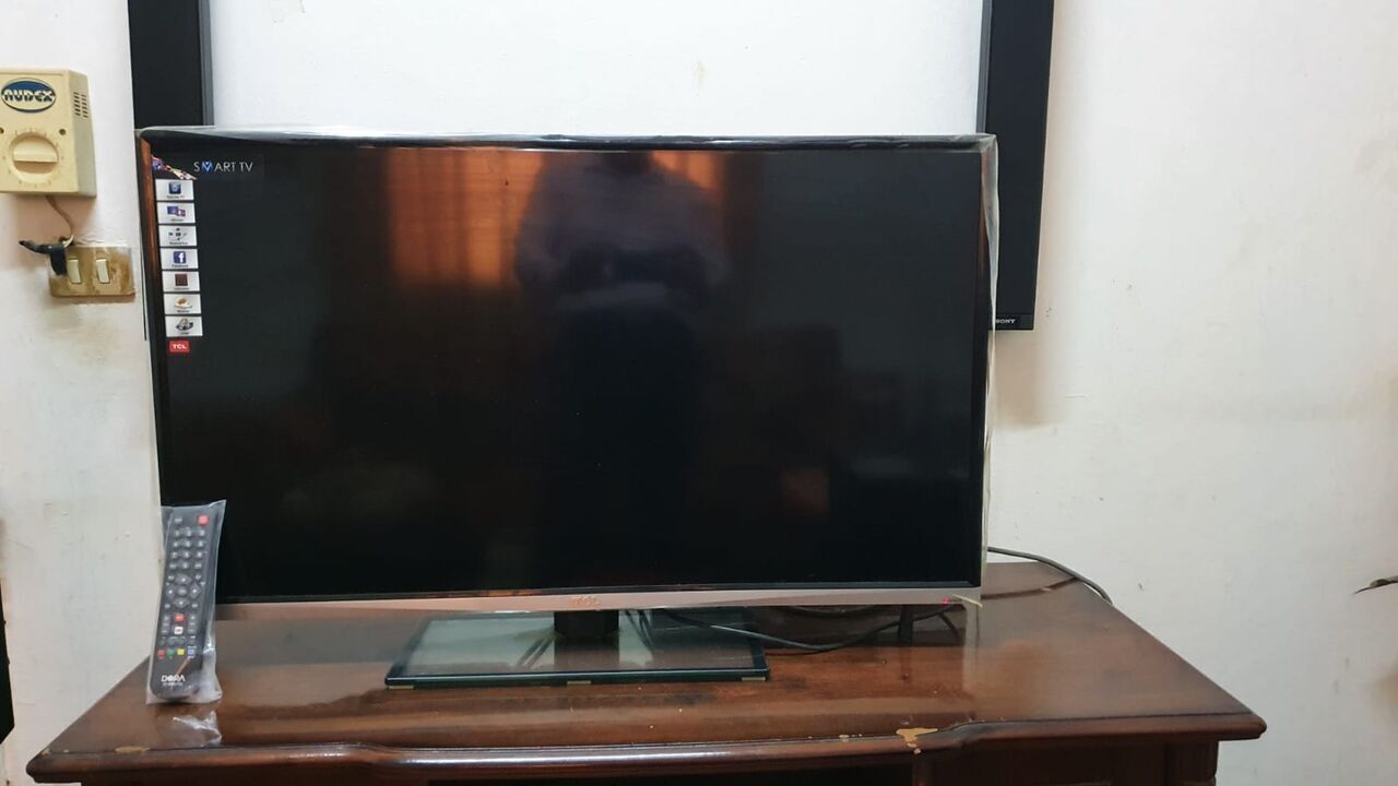 Jeddah, Appliances, SAR 250,  TCL SMART LED 40