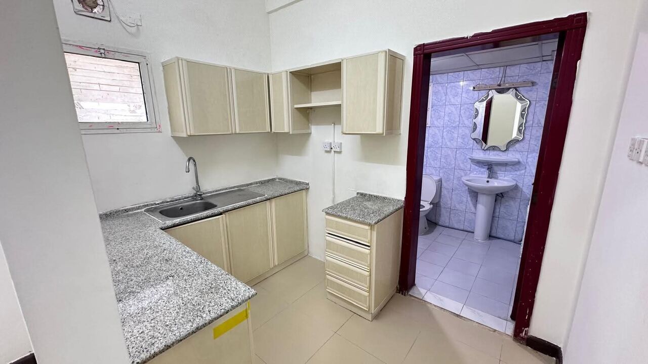 Hoora, Real Estate For Sale, BHD 180,  1 BR,  Falt For Rent In Hoora Nearby Gossi Mall 1bhk
