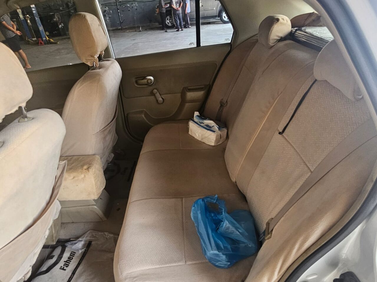 Riyadh, Vehicles, Cars & Trucks , SAR 10000,  Nissan Tiida,  2011,  Automatic,  196000 KM,  ,  , , Price 11000