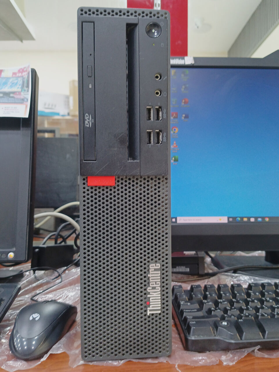 Riffa, Computers, BHD 73,  Lenovo SSF Intel Core I5 7th Gen 8GB/500GB HDD 23&rsquo;Inch Monitor 73.000 BD ONLY