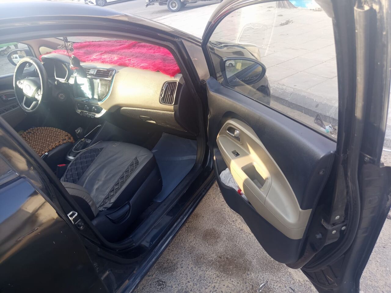 Khobar, Vehicles, Cars & Trucks , SAR 15000,  Kia Rio,  2017,  Automatic,  300 KM,