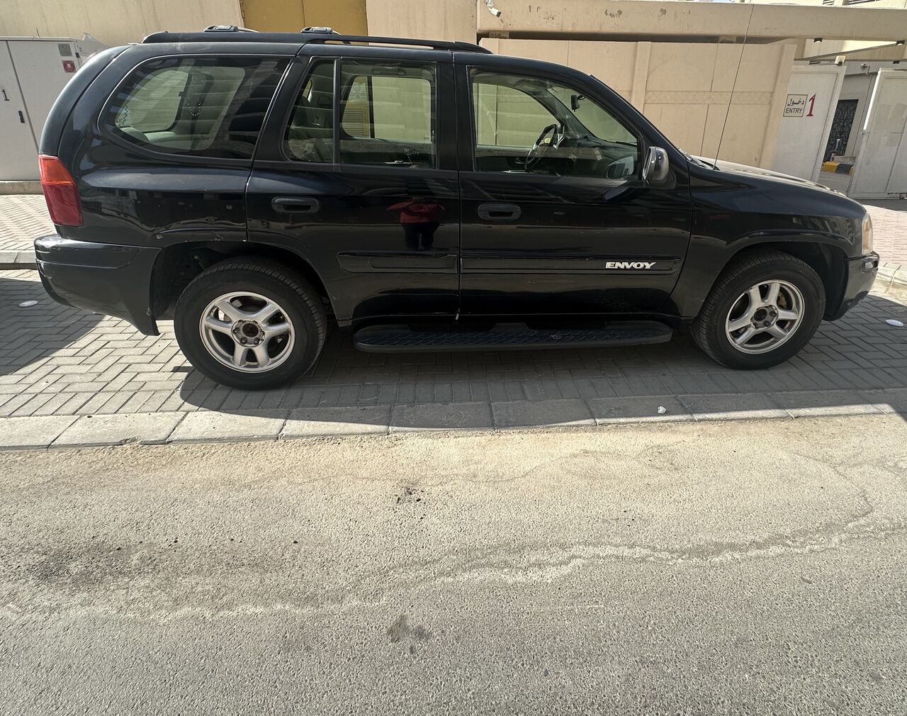 Riyadh, Vehicles, Cars & Trucks , SAR 10000,  Gmc Envoy,  2005,  Automatic,  222000 KM,