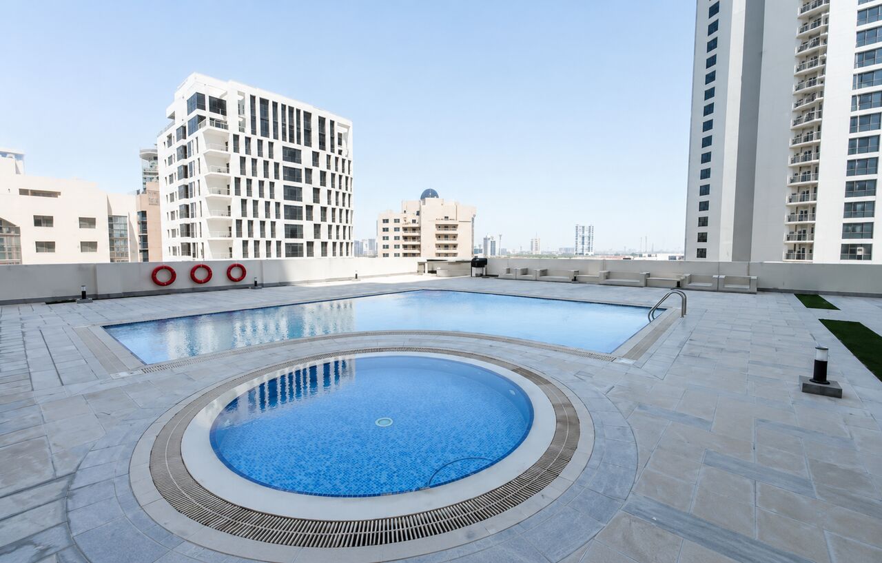 Sanabis, Apartments, Flats, Houses & Villas, BHD 250/month,  Furnished,  Studio,  For Rent: Studio Apartment In Sanabis Near City Centre..