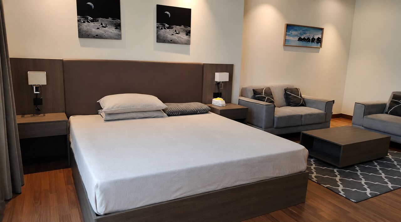 Sanabis, Apartments, Flats, Houses & Villas, BHD 250/month,  Furnished,  Studio,  For Rent: Studio Apartment In Sanabis Near City Centre..