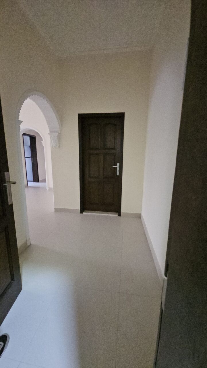 Mahooz, Apartments, Flats, Houses & Villas, BHD 280/month,  2 BR,  2 Bedroom Semi Furnished Flat For Rent With Ewa