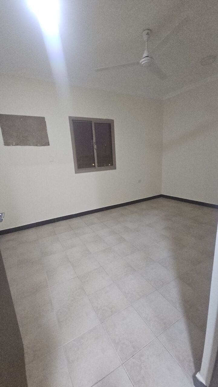 Umm Al Hassam, Apartments, Flats, Houses & Villas, BHD 140/month,  Studio,  Unfurnished Studio Flat For Rent With Ewa