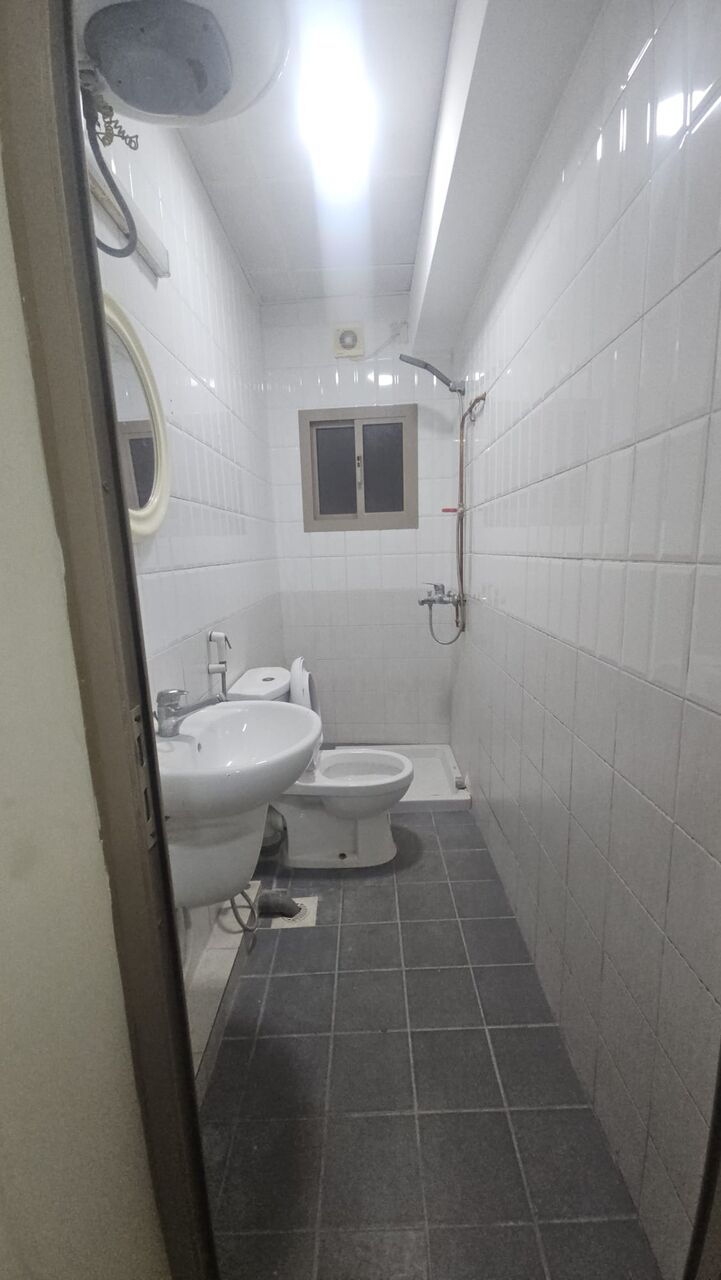 Umm Al Hassam, Apartments, Flats, Houses & Villas, BHD 140/month,  Studio,  Unfurnished Studio Flat For Rent With Ewa