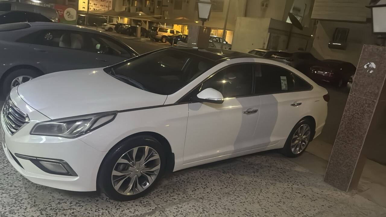Jeddah, Vehicles, Cars & Trucks , SAR 123,  Hyundai Sonata,  2017,  Automatic,  123 KM,  Sonata