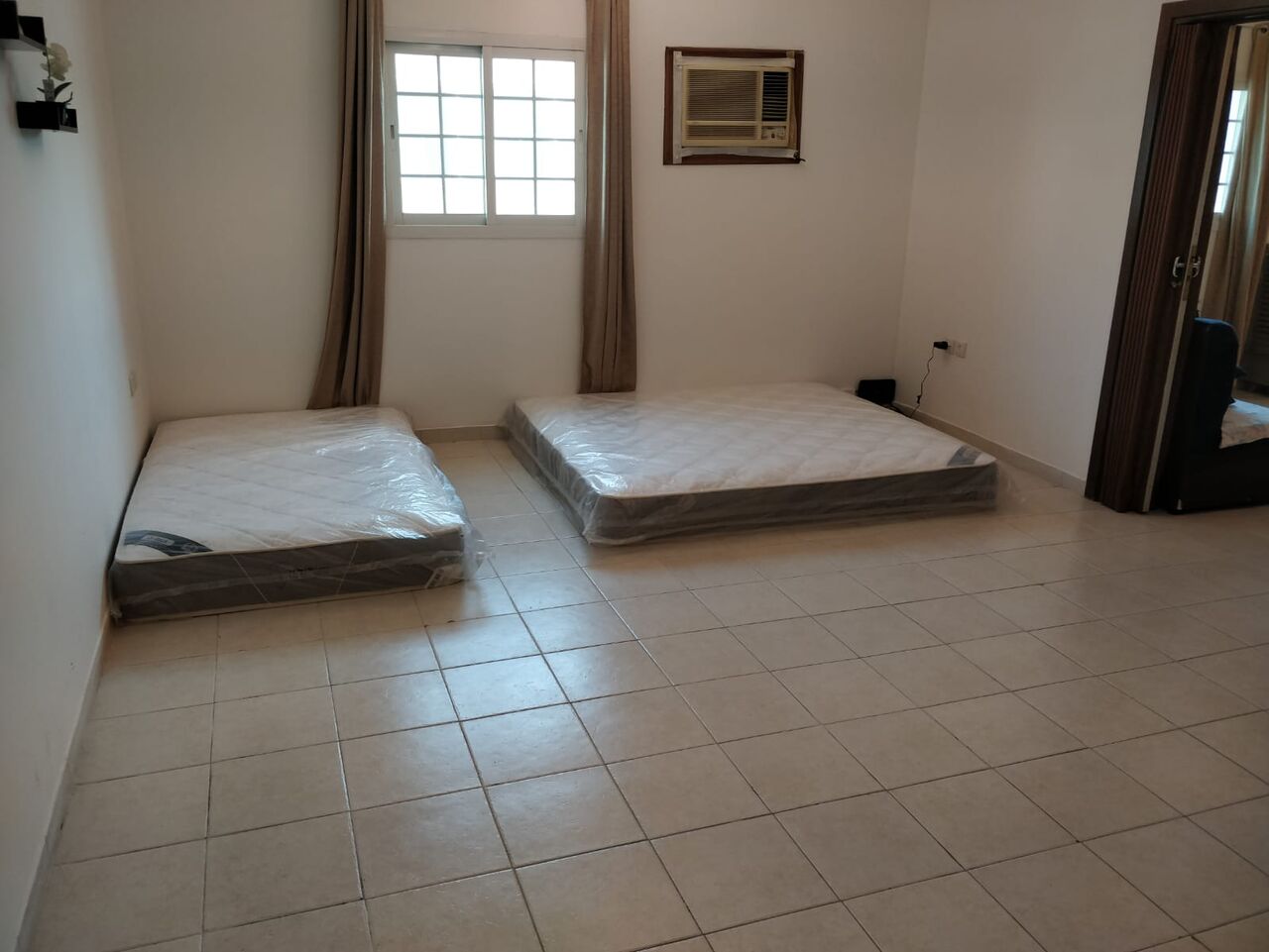 Al Malaz, Apartments, Flats, Houses & Villas, SAR 40000/year,  2 BR,  Family Apartment 2BHK Close To Masjid, Park, Jawazat, Dunes School