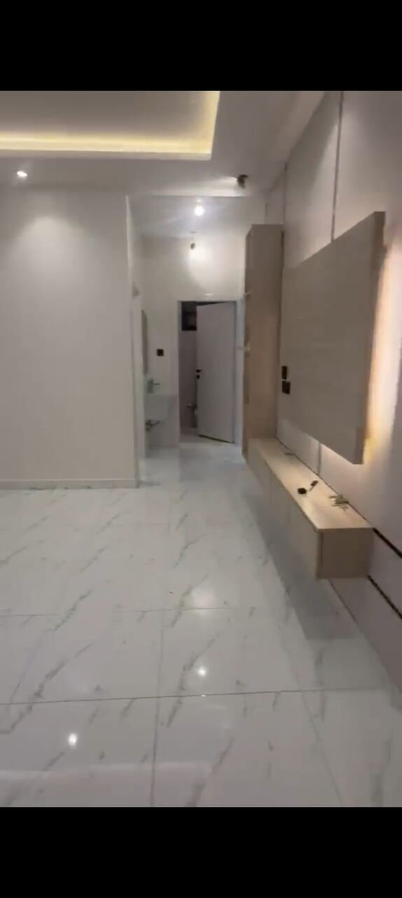 Al Naseem, Apartments, Flats, Houses & Villas, SAR 32000/year,  3 BR,  Speciouse Family Apartment With Large 3 Beadrooms And 2bath