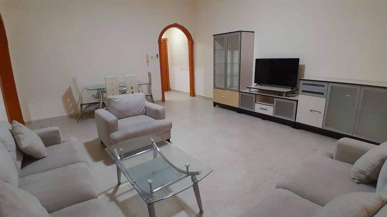 Adliya, Apartments, Flats, Houses & Villas, BHD 350/month,  2 BR,  Adliya:- 2Bhk Fully- Furnished Flat On Rent.  📍Close To Extrovert Cafe.  Bd 350/