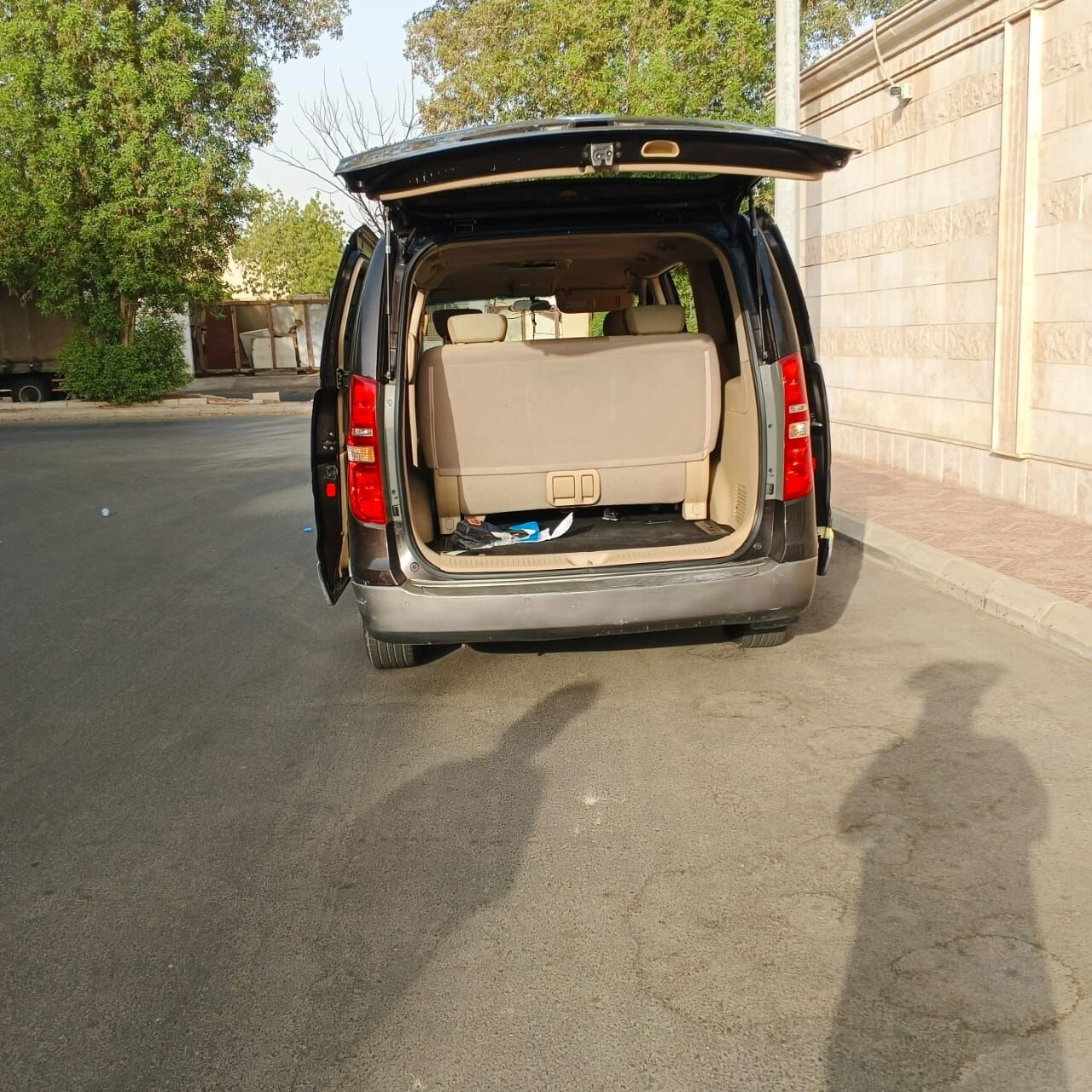 Al Rehab, Vehicles, Cars & Trucks , SAR 43000,  Hyundai H1,  2018,  Automatic,  225000 KM,    For Sale